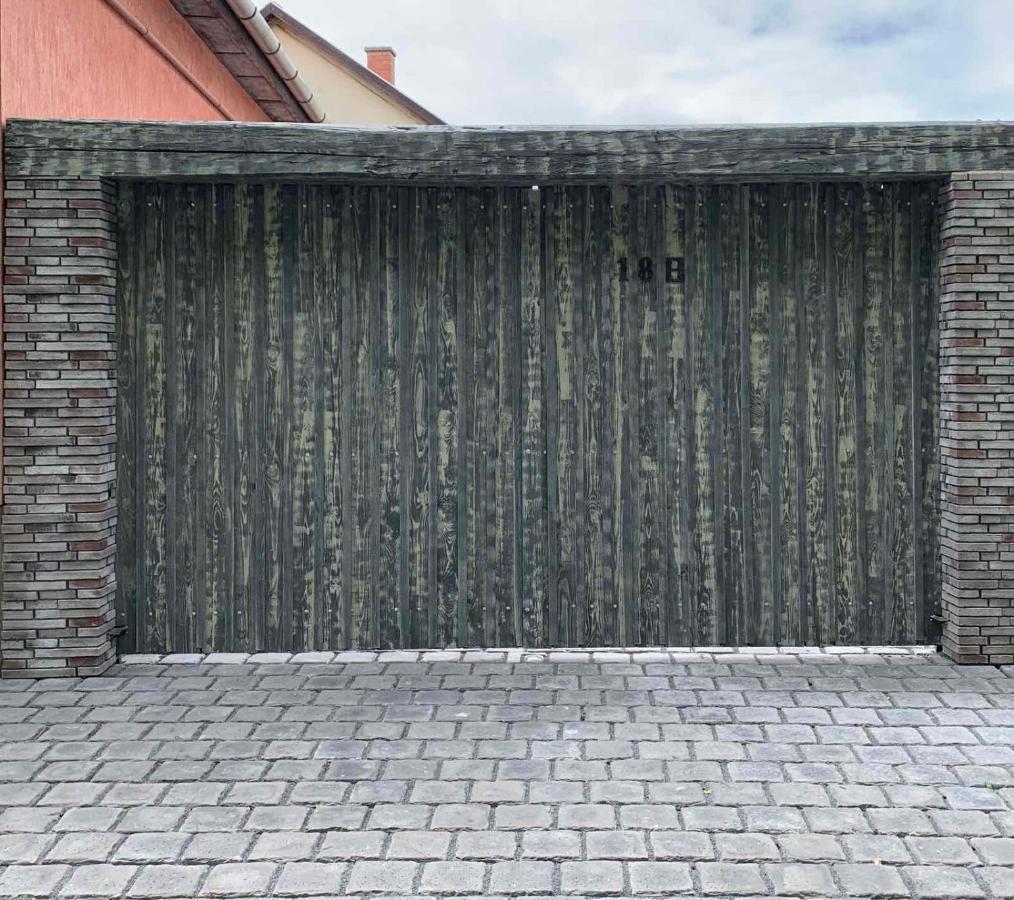 Apartmán Resident Wellness Vendeghaz Bekescsaba Exteriér fotografie