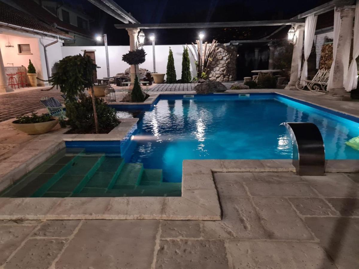 Apartmán Resident Wellness Vendeghaz Bekescsaba Exteriér fotografie